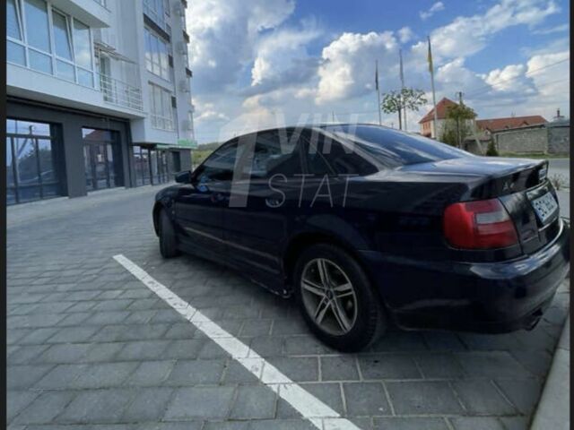 Синій Ауді А4, об'ємом двигуна 1.8 л та пробігом 400 тис. км за 1700 $, фото 3 на Automoto.ua