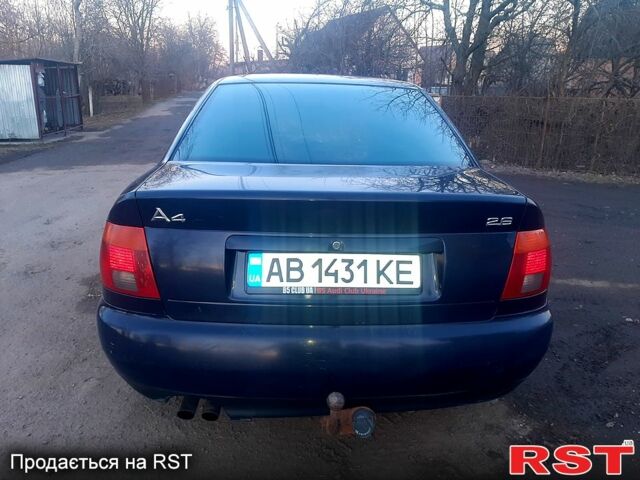 Синий Ауди А4, объемом двигателя 2.6 л и пробегом 237 тыс. км за 2350 $, фото 7 на Automoto.ua