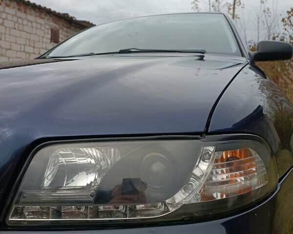 Ауди А4 1996 в Костополе на Automoto.ua Синий Ауди А4, объемом двигателя 1.78 л и пробегом 300 тыс. км за 3300 $, фото 10 на Automoto.ua