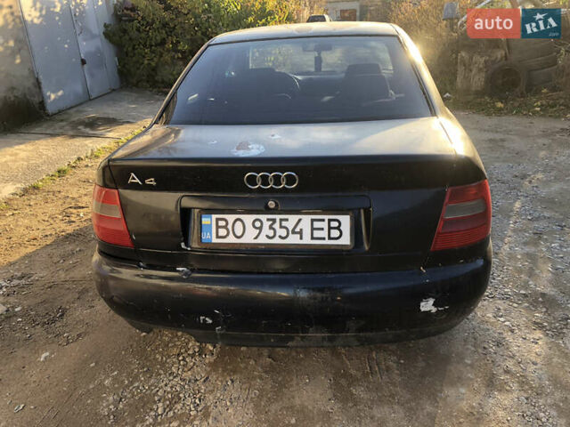 Синий Ауди А4, объемом двигателя 1.6 л и пробегом 350 тыс. км за 1499 $, фото 4 на Automoto.ua