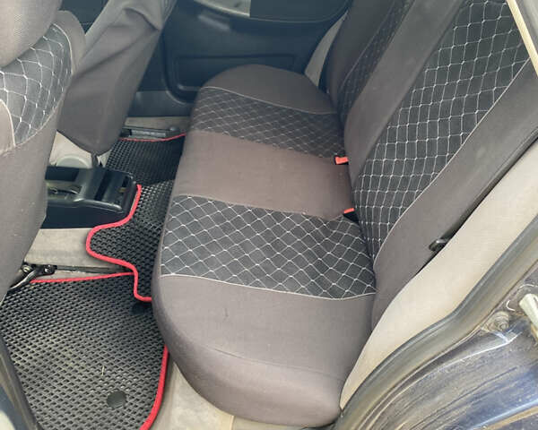 Синий Ауди А4, объемом двигателя 1.8 л и пробегом 430 тыс. км за 2900 $, фото 22 на Automoto.ua