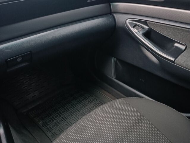 Ауді А4 1996 у Костополе на Automoto.ua Синій Ауді А4, об'ємом двигуна 1.8 л та пробігом 300 тис. км за 3300 $, фото 6 на Automoto.ua