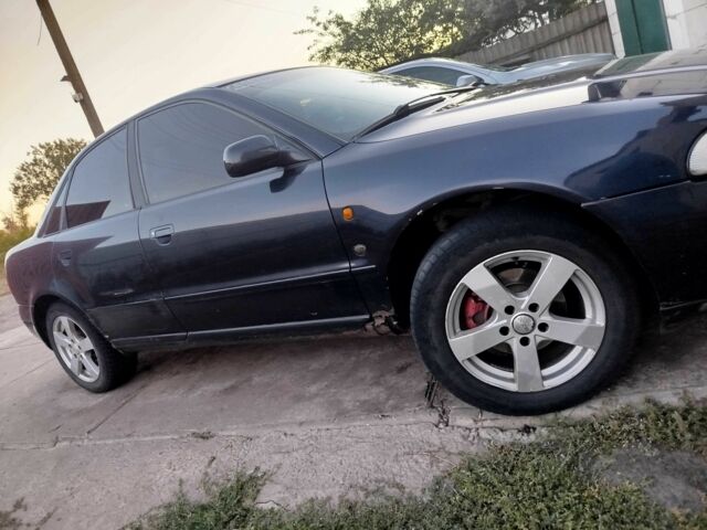 Синий Ауди А4, объемом двигателя 1.6 л и пробегом 364 тыс. км за 2900 $, фото 4 на Automoto.ua