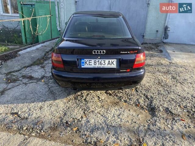 Синій Ауді А4, об'ємом двигуна 1.6 л та пробігом 367 тис. км за 3200 $, фото 5 на Automoto.ua