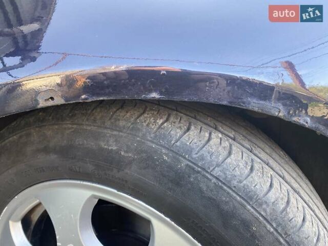 Синій Ауді А4, об'ємом двигуна 1.6 л та пробігом 367 тис. км за 3200 $, фото 16 на Automoto.ua