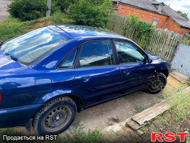 Синий Ауди А4, объемом двигателя 1.6 л и пробегом 0 тыс. км за 3000 $, фото 1 на Automoto.ua