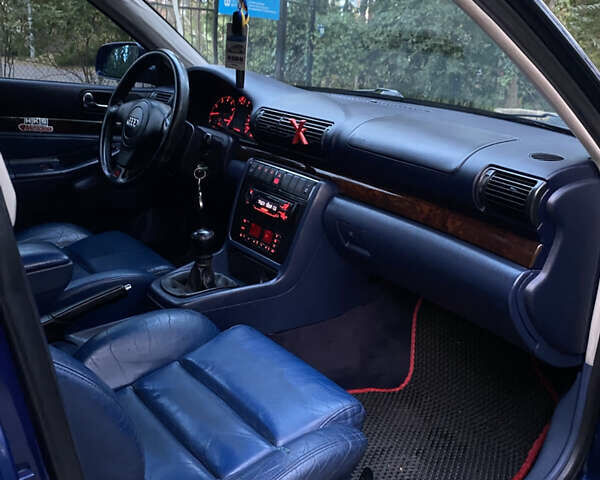 Синий Ауди А4, объемом двигателя 1.8 л и пробегом 400 тыс. км за 4300 $, фото 12 на Automoto.ua
