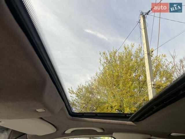 Синій Ауді А4, об'ємом двигуна 1.6 л та пробігом 367 тис. км за 3200 $, фото 10 на Automoto.ua