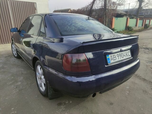 Синий Ауди А4, объемом двигателя 0 л и пробегом 250 тыс. км за 3000 $, фото 6 на Automoto.ua