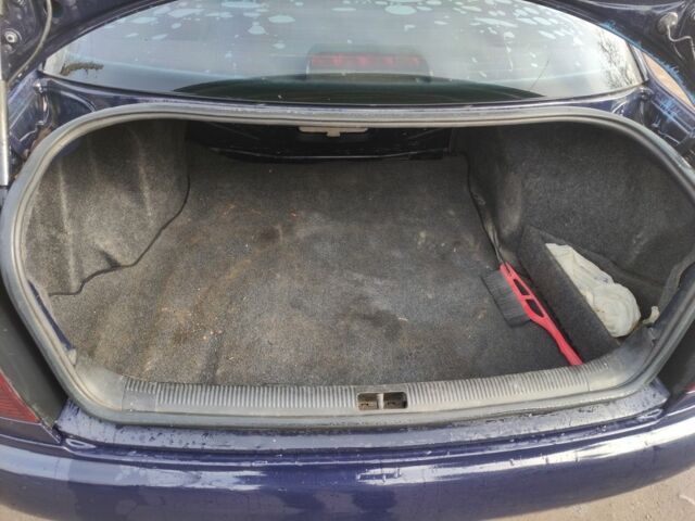 Синий Ауди А4, объемом двигателя 0 л и пробегом 250 тыс. км за 3000 $, фото 5 на Automoto.ua