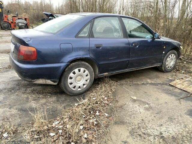 Синій Ауді А4, об'ємом двигуна 1.9 л та пробігом 380 тис. км за 950 $, фото 1 на Automoto.ua