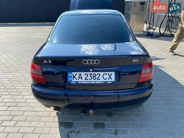 Синий Ауди А4, объемом двигателя 1.6 л и пробегом 280 тыс. км за 3700 $, фото 18 на Automoto.ua