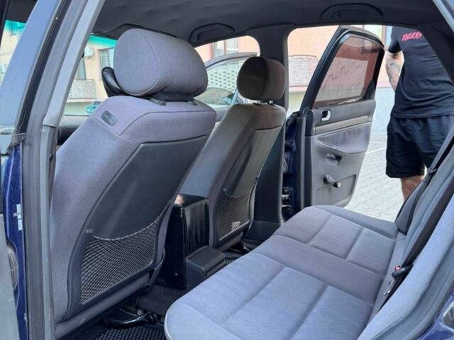Синий Ауди А4, объемом двигателя 1.6 л и пробегом 227 тыс. км за 3200 $, фото 8 на Automoto.ua