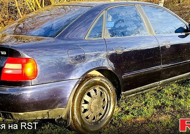 Синий Ауди А4, объемом двигателя 1.8 л и пробегом 0 тыс. км за 3200 $, фото 1 на Automoto.ua