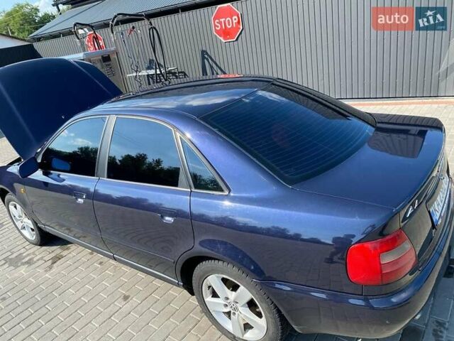 Синий Ауди А4, объемом двигателя 1.6 л и пробегом 280 тыс. км за 3700 $, фото 14 на Automoto.ua