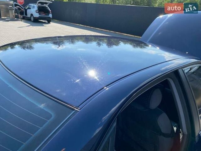 Синий Ауди А4, объемом двигателя 1.6 л и пробегом 280 тыс. км за 3700 $, фото 12 на Automoto.ua
