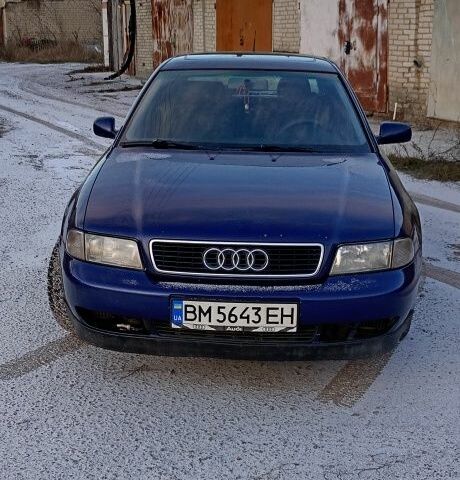 Синий Ауди А4, объемом двигателя 2.5 л и пробегом 390 тыс. км за 2500 $, фото 4 на Automoto.ua