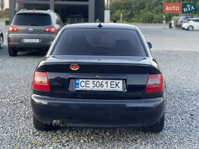 Синий Ауди А4, объемом двигателя 1.6 л и пробегом 484 тыс. км за 2950 $, фото 8 на Automoto.ua