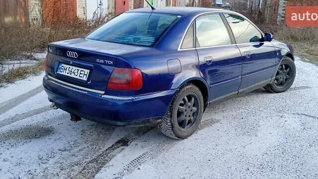 Синий Ауди А4, объемом двигателя 2.5 л и пробегом 390 тыс. км за 2500 $, фото 4 на Automoto.ua