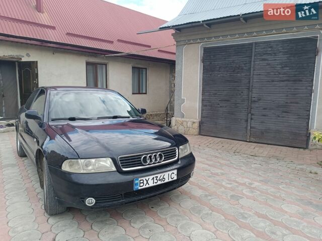 Синий Ауди А4, объемом двигателя 1.6 л и пробегом 474 тыс. км за 2800 $, фото 3 на Automoto.ua