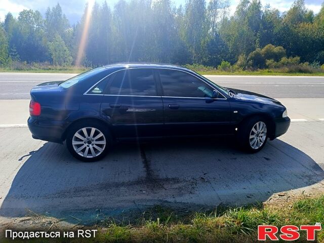 Синій Ауді А4, об'ємом двигуна 1.8 л та пробігом 348 тис. км за 4500 $, фото 2 на Automoto.ua