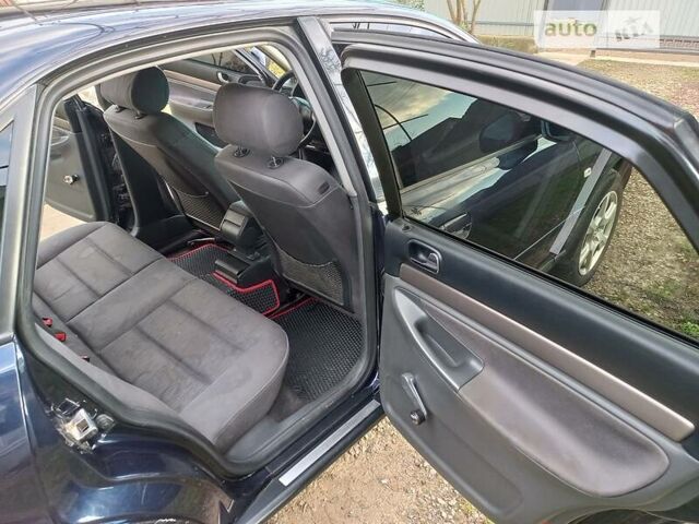Синий Ауди А4, объемом двигателя 1.8 л и пробегом 472 тыс. км за 3100 $, фото 13 на Automoto.ua