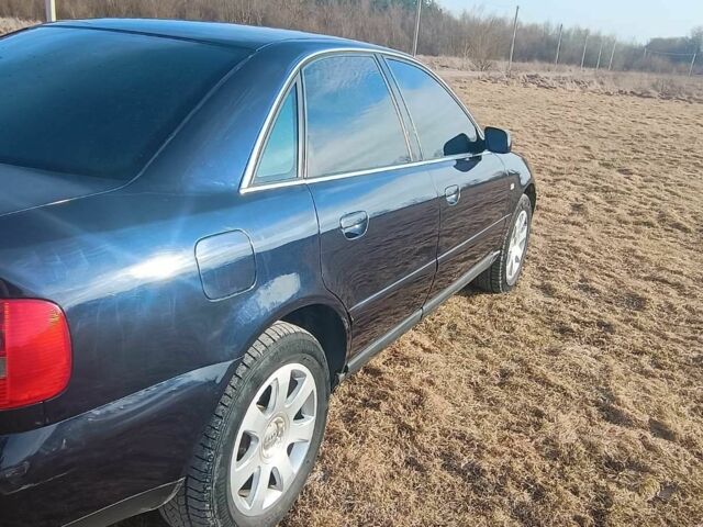 Синий Ауди А4, объемом двигателя 2.5 л и пробегом 253 тыс. км за 3800 $, фото 6 на Automoto.ua