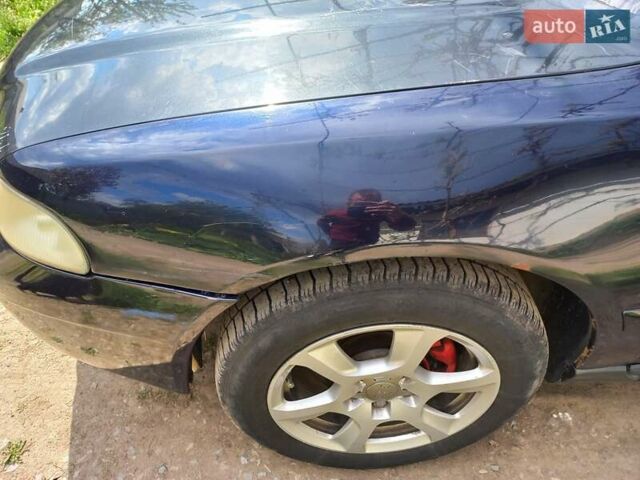 Синий Ауди А4, объемом двигателя 1.8 л и пробегом 472 тыс. км за 3100 $, фото 1 на Automoto.ua