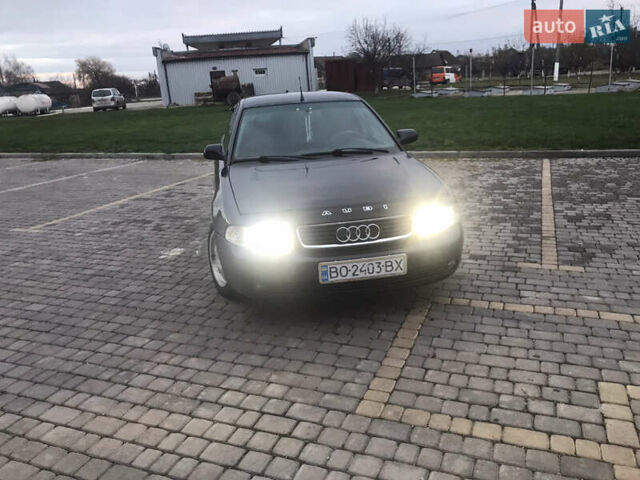 Синій Ауді А4, об'ємом двигуна 1.9 л та пробігом 370 тис. км за 3800 $, фото 2 на Automoto.ua