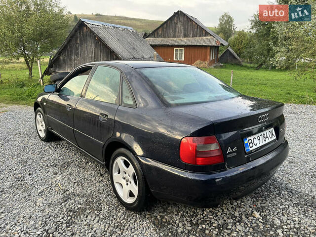 Синий Ауди А4, объемом двигателя 1.9 л и пробегом 414 тыс. км за 2500 $, фото 6 на Automoto.ua