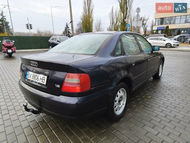 Синій Ауді А4, об'ємом двигуна 1.6 л та пробігом 348 тис. км за 2999 $, фото 8 на Automoto.ua