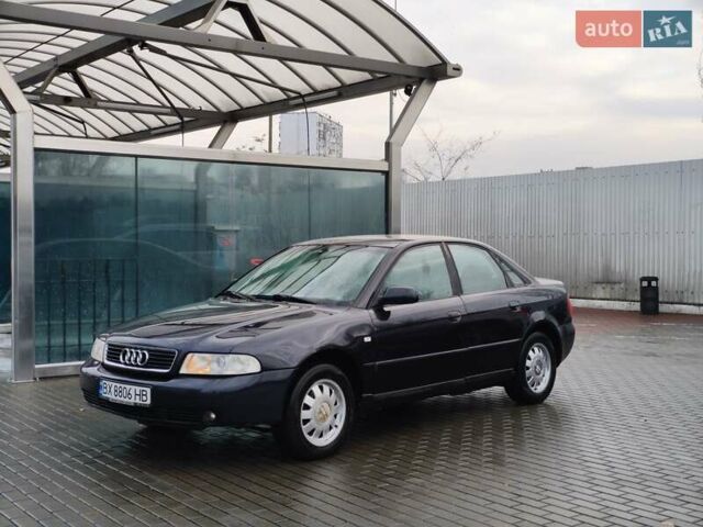 Синій Ауді А4, об'ємом двигуна 1.6 л та пробігом 348 тис. км за 2999 $, фото 11 на Automoto.ua