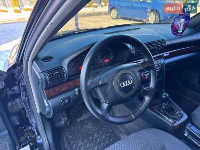 Синій Ауді А4, об'ємом двигуна 1.9 л та пробігом 347 тис. км за 4900 $, фото 9 на Automoto.ua