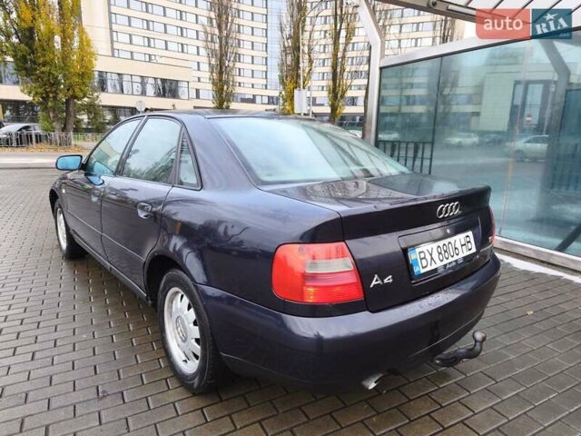 Синій Ауді А4, об'ємом двигуна 1.6 л та пробігом 348 тис. км за 2999 $, фото 6 на Automoto.ua