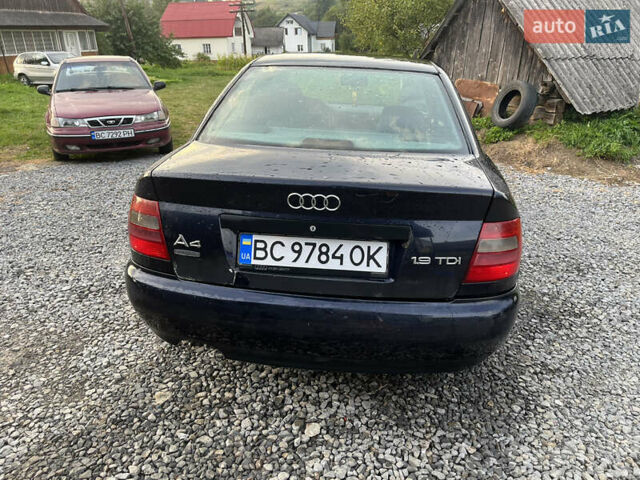 Синий Ауди А4, объемом двигателя 1.9 л и пробегом 414 тыс. км за 2500 $, фото 5 на Automoto.ua