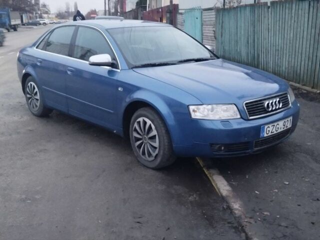 Синий Ауди А4, объемом двигателя 2.5 л и пробегом 345 тыс. км за 1950 $, фото 1 на Automoto.ua