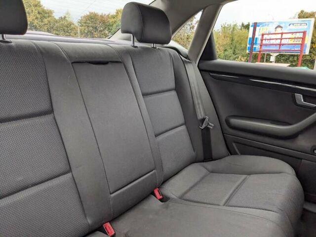 Синій Ауді А4, об'ємом двигуна 1.6 л та пробігом 305 тис. км за 5100 $, фото 38 на Automoto.ua