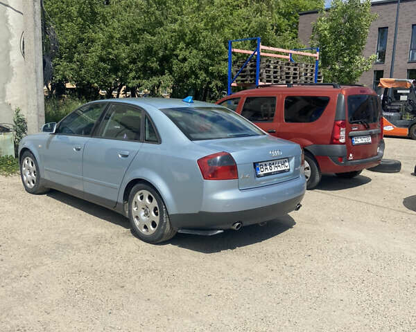 Синій Ауді А4, об'ємом двигуна 2.4 л та пробігом 266 тис. км за 5100 $, фото 9 на Automoto.ua