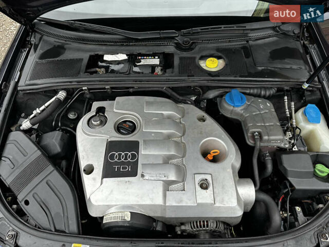 Синій Ауді А4, об'ємом двигуна 1.9 л та пробігом 294 тис. км за 4900 $, фото 16 на Automoto.ua