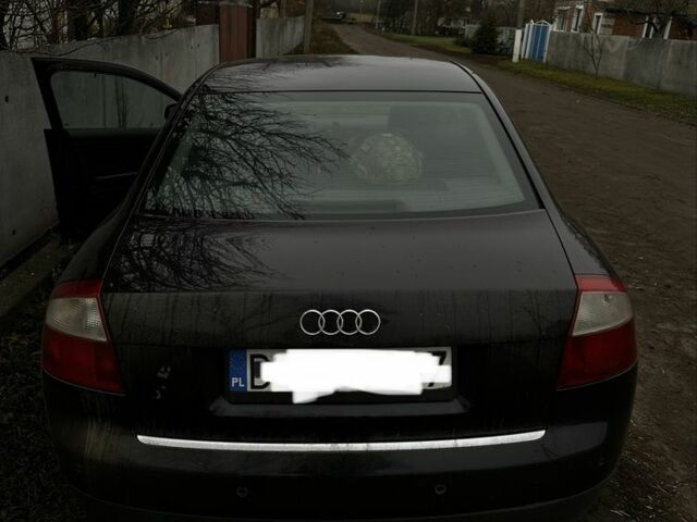 Синий Ауди А4, объемом двигателя 2 л и пробегом 317 тыс. км за 2604 $, фото 5 на Automoto.ua