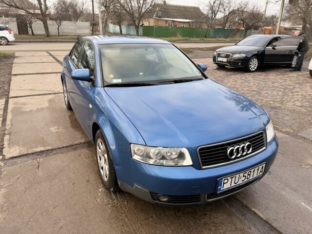 Синий Ауди А4, объемом двигателя 2 л и пробегом 333 тыс. км за 2800 $, фото 5 на Automoto.ua