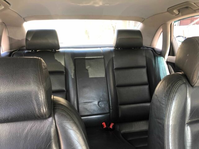 Синій Ауді А4, об'ємом двигуна 2 л та пробігом 350 тис. км за 5300 $, фото 11 на Automoto.ua