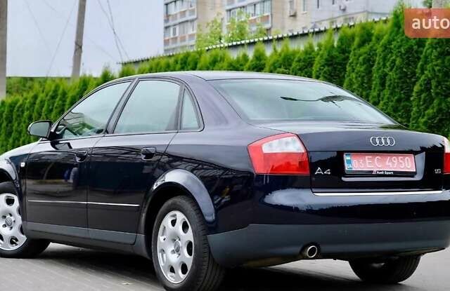 Синий Ауди А4, объемом двигателя 1.6 л и пробегом 260 тыс. км за 5500 $, фото 1 на Automoto.ua