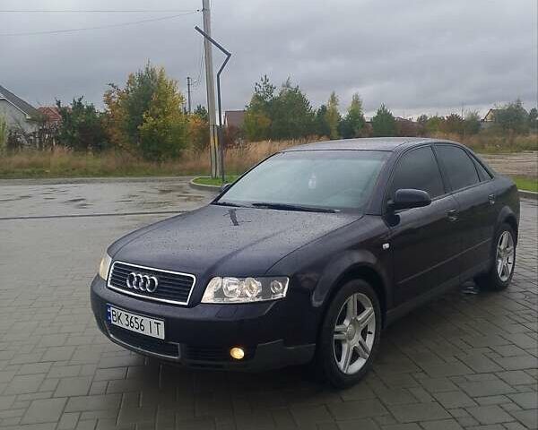 Ауди А4 2001 в Ровно на Automoto.ua Синий Ауди А4, объемом двигателя 1.9 л и пробегом 364 тыс. км за 4950 $, фото 1 на Automoto.ua
