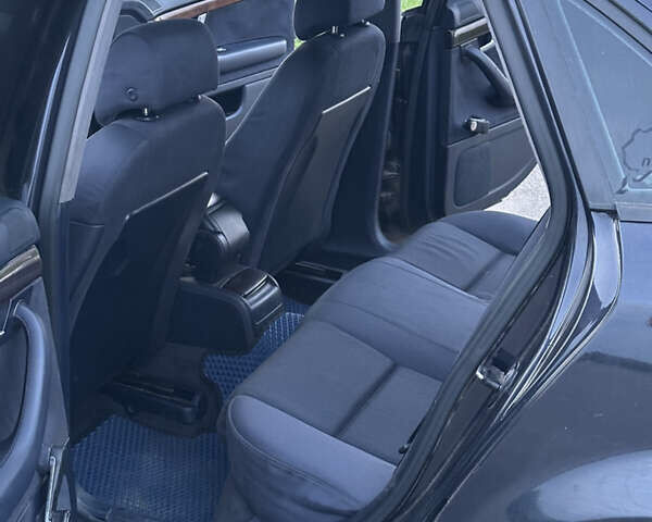 Синій Ауді А4, об'ємом двигуна 1.9 л та пробігом 450 тис. км за 3900 $, фото 6 на Automoto.ua