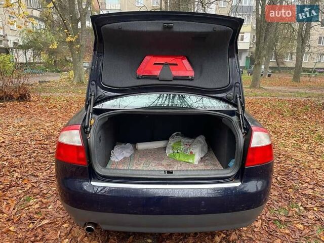 Синій Ауді А4, об'ємом двигуна 1.98 л та пробігом 245 тис. км за 5000 $, фото 4 на Automoto.ua