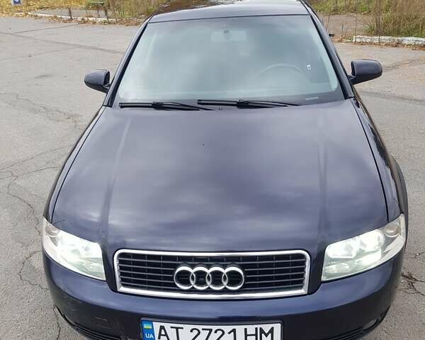 Синій Ауді А4, об'ємом двигуна 1.9 л та пробігом 275 тис. км за 4600 $, фото 8 на Automoto.ua