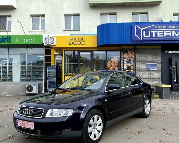 Синій Ауді А4, об'ємом двигуна 1.6 л та пробігом 305 тис. км за 5100 $, фото 7 на Automoto.ua