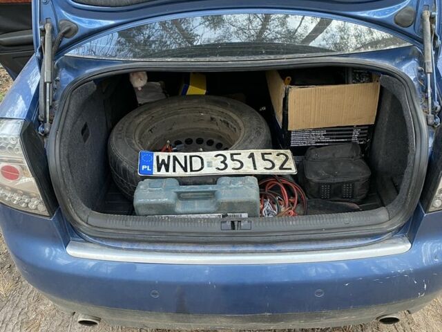 Синий Ауди А4, объемом двигателя 3 л и пробегом 250 тыс. км за 2600 $, фото 6 на Automoto.ua