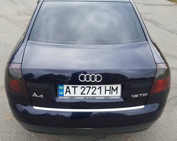 Синій Ауді А4, об'ємом двигуна 1.9 л та пробігом 275 тис. км за 4600 $, фото 6 на Automoto.ua